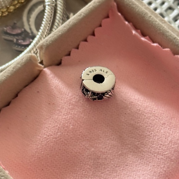 Pandora Blue Shell Clip Charm - Picture 3 of 3